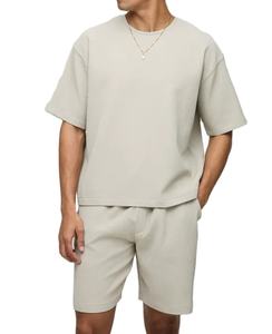 Último diseño camiseta con pantalones cortos a juego conjunto de pantalones cortos de dos piezas para hombre precio más bajo conjunto doble manga corta hombres cuello redondo comodidad - Product Image 1