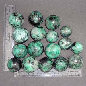 Natural Emerald Sphere Crystal Ball Polished Engraved Green Healing Stone Reiki Meditation Energy Eco-Friendly Feng Shui Love - Product Image 3
