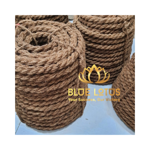 Corde en fibre de coco pure de qualité supérieure, origine Ben Tre, pour usage professionnel, outil de décoration artistique, culturel - Product Image 1