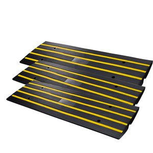 Set di 3 Rampe in Gomma Resistenti per Vialetti, Capacità di Carico 33069 Libbre, Altezza 2,6 Pollici, Ponte per Marciapiede - Product Image 3