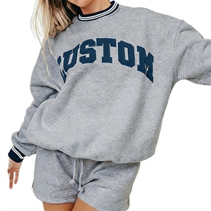 Conjunto Deportivo Corto de Invierno para Mujer, Sudadera con Estampado Personalizado de Letras Griegas Bordadas, 100% Algodón - Product Image 4