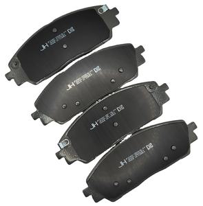 ผ้าเบรกเซรามิกคุณภาพสูงสำหรับดิสก์เบรกหน้าและหลัง สำหรับรถยนต์นิว อีควัส วี 3.8 JH ปี 2012-2016 อะไหล่ทดแทนแท้จากโรงงาน - Product Image 3