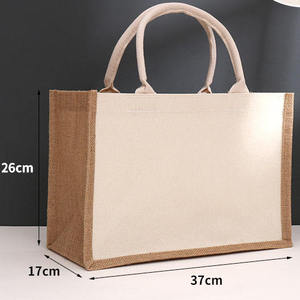 Bolsas de Yute Resistentes con Asas de Cuerda para Fácil Transporte - Product Image 4