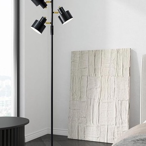 Lampe de sol d'angle LED intelligente à intensité variable avec fonction minuterie pour maisons modernes - Product Image 4