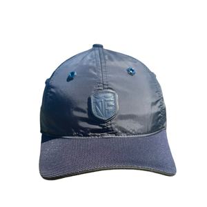 Casquette en polyester conçue pour les vêtements de travail et les tenues de l'industrie des services offrant un look professionnel dans un usage quotidien - Product Image 1