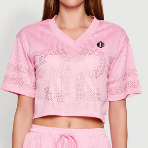 Ensemble de football américain pour femmes, style streetwear, avec crop top rose à strass et short à cordon de serrage, vêtements de sport, vente en gros, OEM USA - Product Image 3