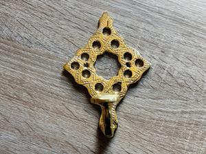 Solution de rangement murale contemporaine en métal finition mate à double crochet, forte capacité de charge - Product Image 5