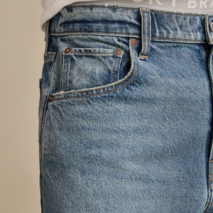 Jean droit rétro en denim délavé pour homme, taille haute, couleur unie, délavage moyen, style classique décontracté, ODM - Product Image 4