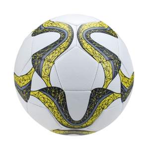 Ballon de football léger et écologique en cuir, taille personnalisée 4, avec logo personnalisé et construction cousue à la machine - Product Image 4