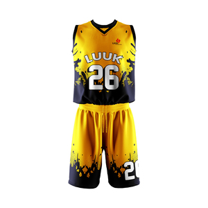 Ensemble d'uniformes de basketball personnalisés en gros – Maillots et shorts légers en polyester pour clubs, écoles et ligues - Product Image 4