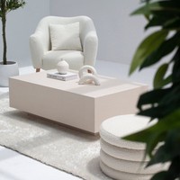 Table basse en micro-béton Vandana Astra Flux Crème Ivoire pour la décoration moderne du salon