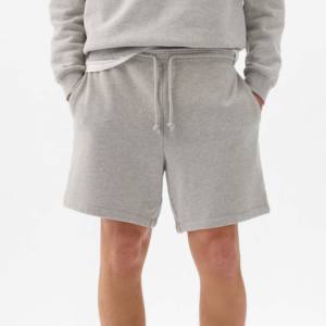 Nouvel Arrivage – Short en Molleton 100% Coton Style Urbain, Longueur Cuisse, Taille Élastique avec Cordon de Serrage, 3 Poches, Écologique, Séchage Rapide - Product Image 1