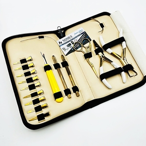 Kit de Herramientas ORHA INTERNATIONAL NOMEX para Extensiones de Cabello, Alicates Metálicos, Pinzas, Herramienta de Instalación y Extracción para Aplicación de Trenzas - Product Image 1