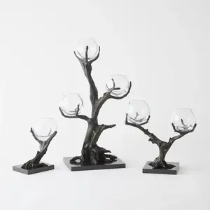 Florero artístico de metal hecho a mano para decoración de interiores, moderno y lujoso florero de metal para decoración de mesa y suelo. - Product Image 4