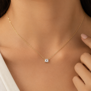 Collier pendentif en or jaune 10 carats avec diamant de laboratoire taille émeraude, bijou minimaliste pour usage quotidien, cadeau de mariage - Product Image 1