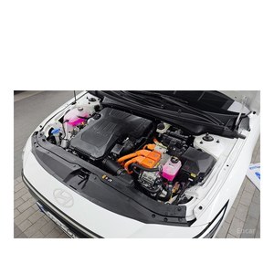 Hyundai Avante Moderne 2025, 11 975 km, sièges en cuir, caméra de recul, conduite à gauche - Product Image 6