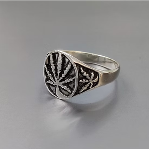 Anillo de Plata Hecho a Mano con Hoja de Plata, Anillo de Plata de Ley 925 Unisex, Joyería para Uso Diario, Regalo Perfecto para Cualquier Ocasión - Product Image 2