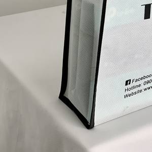 Sac fourre-tout personnalisable en non-tissé laminé recyclable pour la promotion, prix abordable, sac fourre-tout réutilisable pour la promotion et les cadeaux - Product Image 6