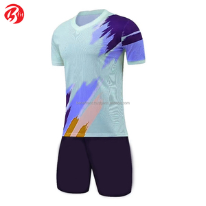 ชุดเสื้อฟุตบอลคอกลมแขนสั้นน้ำหนักเบา ระบายอากาศได้ดี กันน้ำ แห้งเร็ว แบบใหม่ สำหรับผู้ใหญ่ ตัดเย็บด้วยระบบอัตโนมัติ - Product Image 2