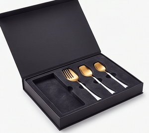 Ensemble de couverts de luxe en or avec manches blanches, idéal pour les tables de mariage, les dîners festifs et les cadeaux haut de gamme - Product Image 6