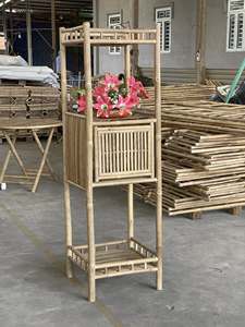 Étagère de rangement écologique moderne en forme d'échelle, 5 niveaux, autoportante, en bambou, minimaliste, pour livres, en vente - Product Image 4