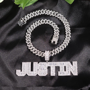 Pendentif personnalisable en forme de lettre, plaqué argent, serti de moissanite taille brillant en argent 925, bijoux Starspire de qualité supérieure - Product Image 5