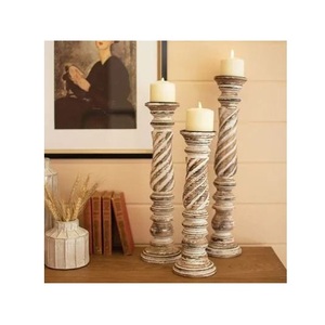 Support de bougie en bois naturel fait main, accent décoratif pour les intérieurs de la maison, les tables à manger, les chambres, les étagères, les mariages et les fêtes - Product Image 3