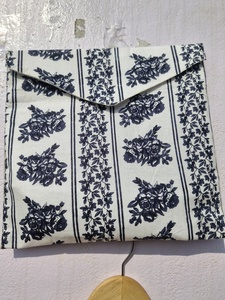 Ensemble de pyjama en coton imprimé à la main avec pochette, vêtements de détente pour femmes, ensemble de nuit coordonné, vêtements de nuit doux et respirants - Product Image 4