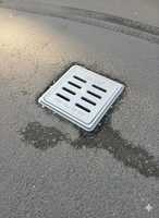Grille de drainage carrée Wave FRP 10 x 10 5-T avec design à fentes, qualité ingénierie, pour usage routier