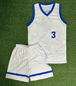Maillot de basket-ball unisexe personnalisé de haute qualité en gros, ensemble de sublimation pour le football, impression de logo personnalisé, broderie sur le haut - Product Image 3