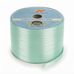 Ruban en satin vert menthe simple face de 6 mm, personnalisable, rouleau de 350 mètres pour emballage spa, cadeaux pour bébés, boutiques, vente en gros - Product Image 1