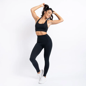 Offre Spéciale – Ensemble de Yoga Solide pour Femme : Leggings de Sport Taille Haute Ajustés, Séchage Rapide, Qualité Supérieure, Idéal pour l'Entraînement et le Fitness - Product Image 1