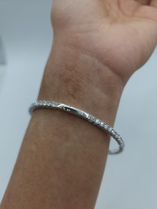 Brazalete de Oro de 18K con Diamante Cultivado en Laboratorio de 4.20 CT, Certificado por IGI, para Mujer |   Joyería de Lujo para Bodas y Fiestas - Product Image 4