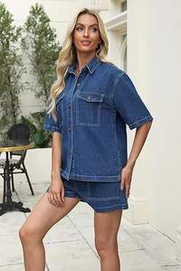 Conjunto de dos piezas de mezclilla de alto rendimiento para mujer: Top y shorts de mezclilla de moda casual, efecto adelgazante, ¡gran oferta! - Product Image 2