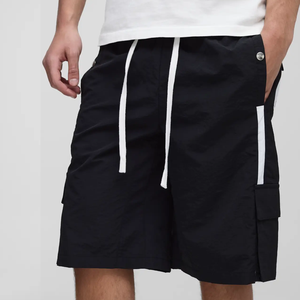 Pantalones Cortos Cargo para Hombre, Diseño Moderno con Bolsillos Laterales, Secado Rápido, Largo Medio, con Cordón Ajustable, Estilo Casual - Product Image 1