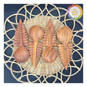 Cuchara de madera con forma de hoja de helecho, cucharas grabadas personalizadas y envoltorio de regalo personalizado, cuchara de madera con forma de hoja de helecho - Product Image 1