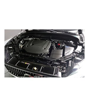 Volvo XC60 B6 Ultimate 2023 avec boîte automatique, sièges en cuir, caméra de recul, conduite à gauche - 22 458 km - Product Image 6
