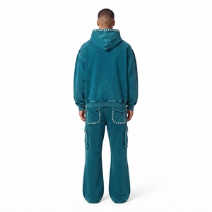 Conjunto Deportivo de Dos Piezas para Hombre, Lavado Ácido, Felpa de Algodón Grueso, Corte Holgado con Hombros Caídos, Logotipo Bordado Frontal con Pedrería Personalizada - Product Image 6