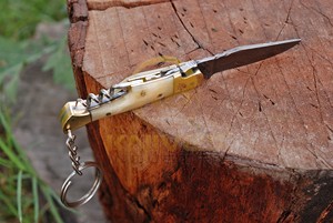 Couteau de poche pliant mini en acier Damas, porte-clés, couteau EDC, manche en résine, outil de survie pour camping en extérieur, personnalisable OEM, garantie 3 ans - Product Image 4