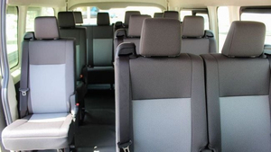 Nuevo Autobús de Pasajeros Hi Ace HighRoof 2025, 2.8L Diésel, Euro 6, Transmisión Manual, Motor Delantero, 14 Asientos, Volante a la Izquierda, Color Blanco - Product Image 4