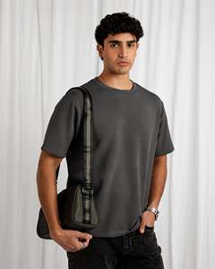 Camiseta de Manga Corta para Hombre, Corte Ajustado, Tela Elástica, Lisa, Básica, con Impresión de Logotipo Personalizado, Venta al Por Mayor - Product Image 1