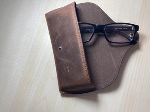 Étui pour lunettes de lecture en cuir véritable, fin et élégant, protection pour lunettes, export direct du fabricant LGC-0160 - Product Image 3