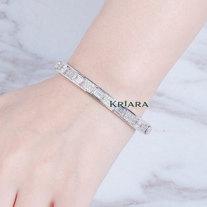 Bracelet en or plaqué 925 avec diamant de laboratoire taille émeraude, unisexe, pour usage quotidien, mariage, bijoux - Product Image 2