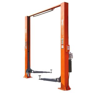 Elevador Hidráulico para Autos TMG ALT100 de 10,000 lb, Diseño de Dos Postes con Brazos Simétricos, Altura de Elevación de 72 Pulgadas, Liberación de Bloqueo de Doble Punto - Product Image 2