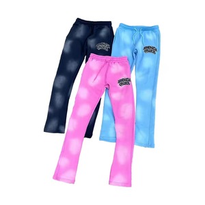 Ensemble de survêtement personnalisé brodé effet vieilli, comprenant un sweat à capuche et un pantalon de survêtement évasé 2026, style streetwear vintage, OEM ODM - Product Image 2