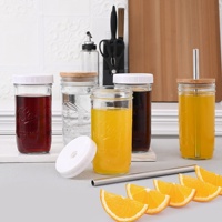 Vente en gros de verres à boire en forme de canette de bière 16oz 20oz tasses en verre avec couvercle en bambou et paille pour smoothie, thé Boba, eau