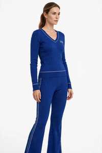 Women's Navy Blue Ribbed Knit V Neck <b>Long</b> Sleeve Top and Flare Pants Set with Contrast Trim - Product Image 4