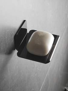 Porte-savon moderne en métal pour évier de salle de bain, avec une construction durable et un design décoratif élégant - Product Image 2