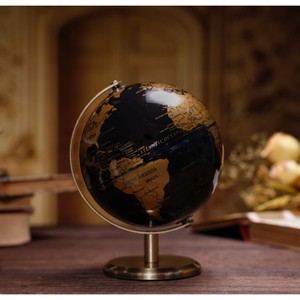 Globo terráqueo tradicional de escritorio con diseño giratorio, mapa del mundo educativo, soporte de metal negro y marrón para aprendizaje y exhibición - Product Image 3