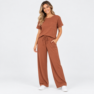 Ensemble de détente côtelé couleur rouille pour femme, T-shirt à manches courtes avec poches et pantalon large à cordon de serrage, tenue décontractée 2 pièces, vente en gros, vêtements OEM - Product Image 1